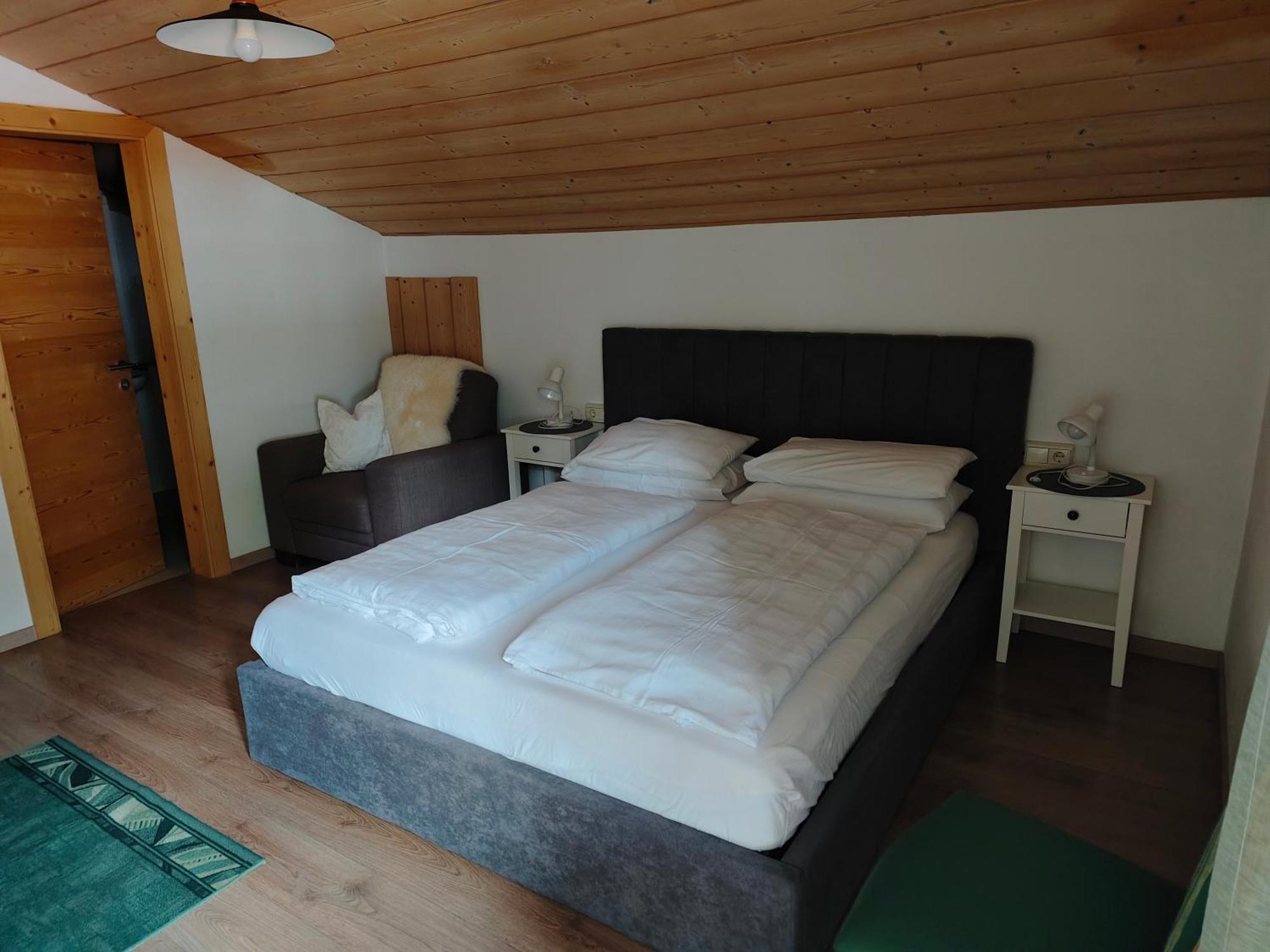 Garni Hattlerhof B&B Brunico Exteriér fotografie