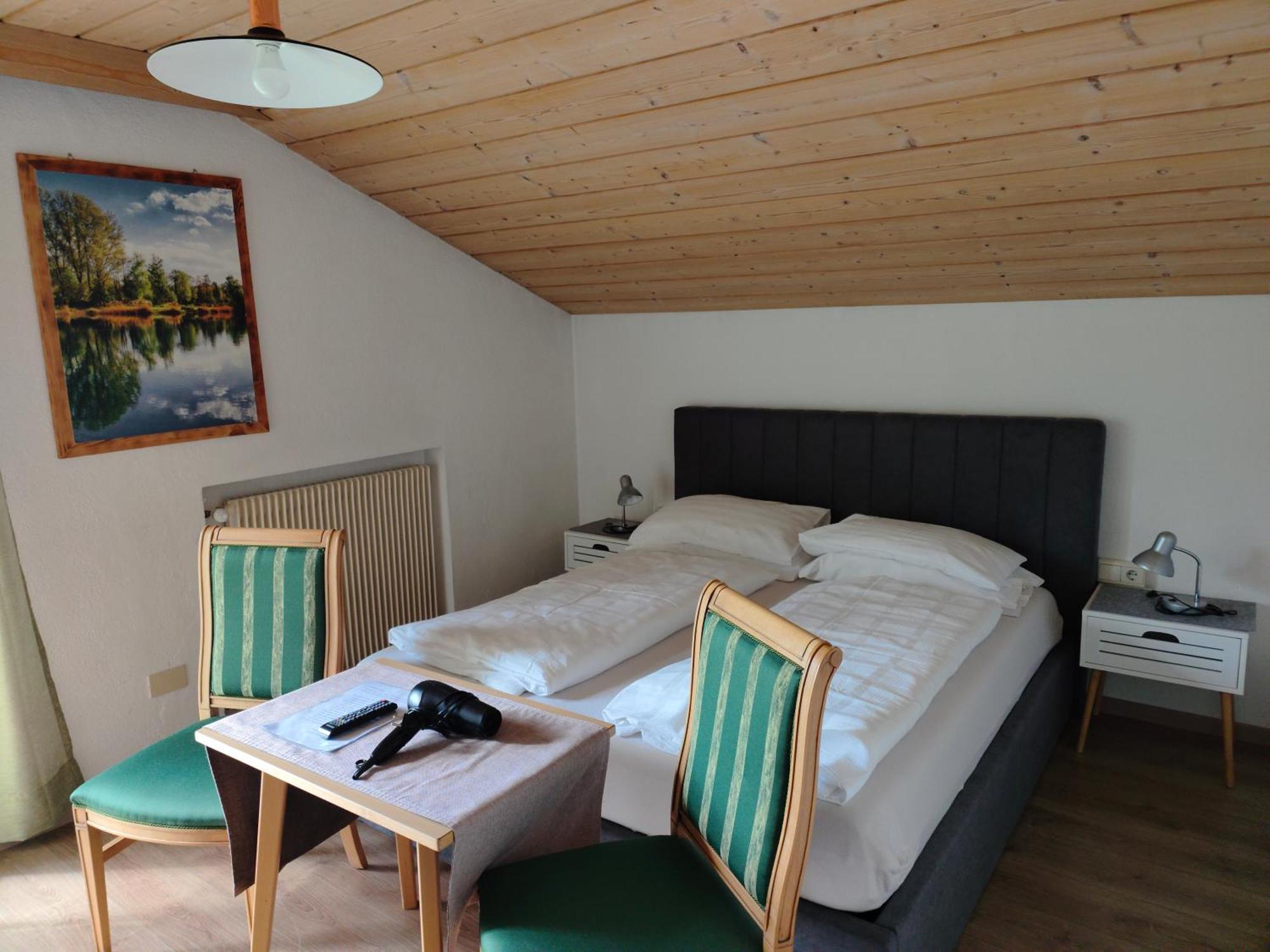 Garni Hattlerhof B&B Brunico Exteriér fotografie