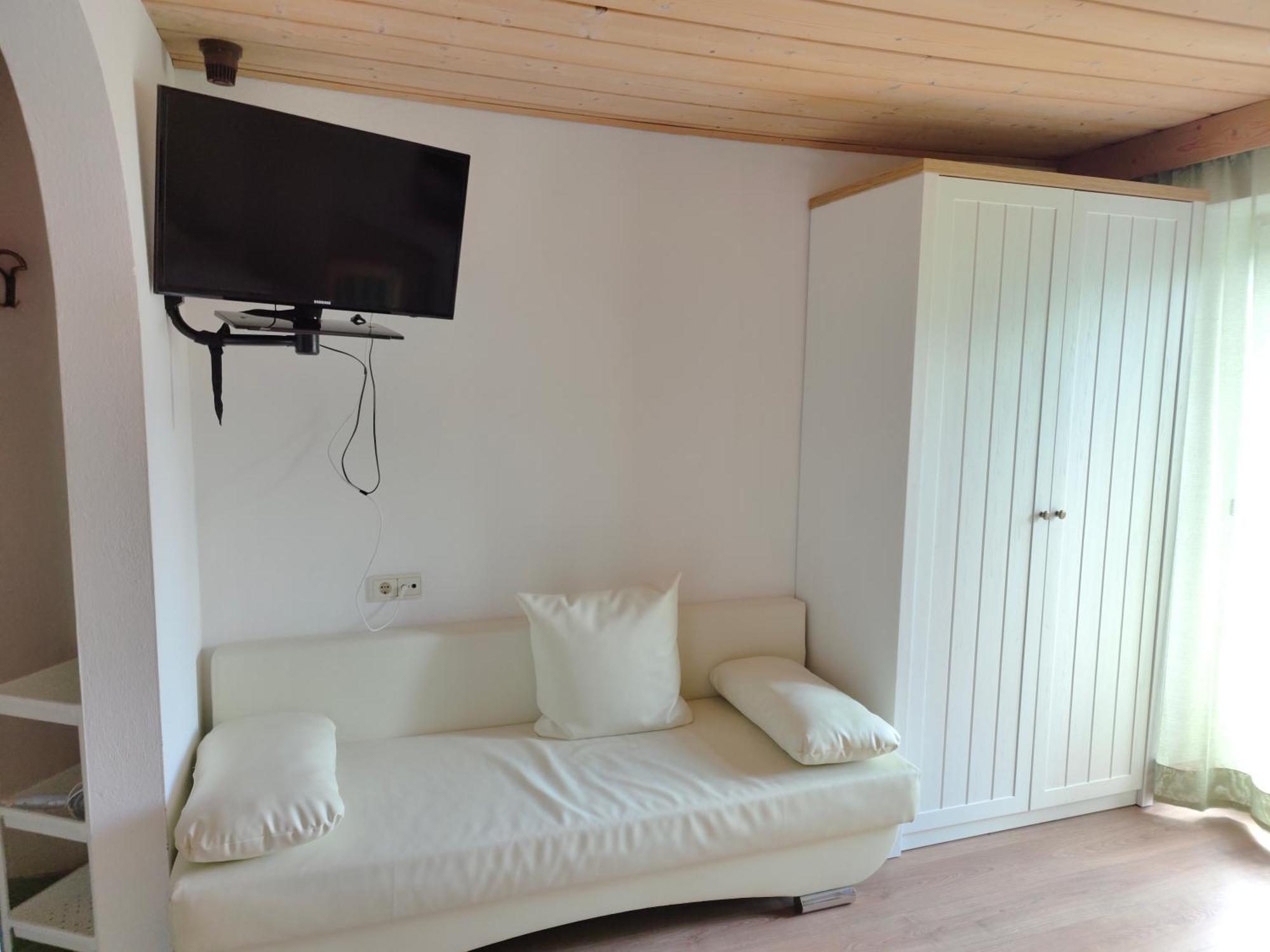 Garni Hattlerhof B&B Brunico Exteriér fotografie